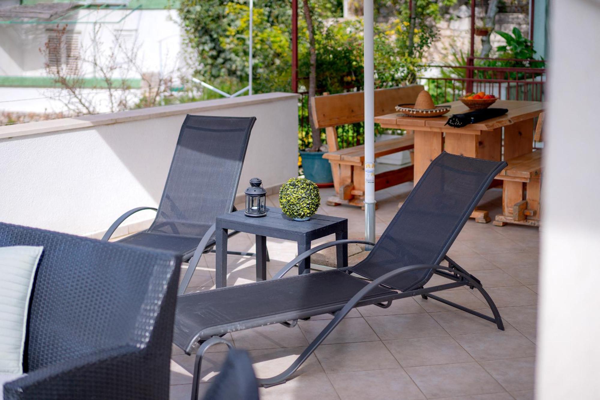 Apartments Lucic Hvar Town Exterior photo